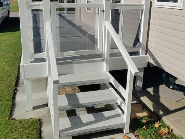 static-caravan-decking-6-kireth-ai